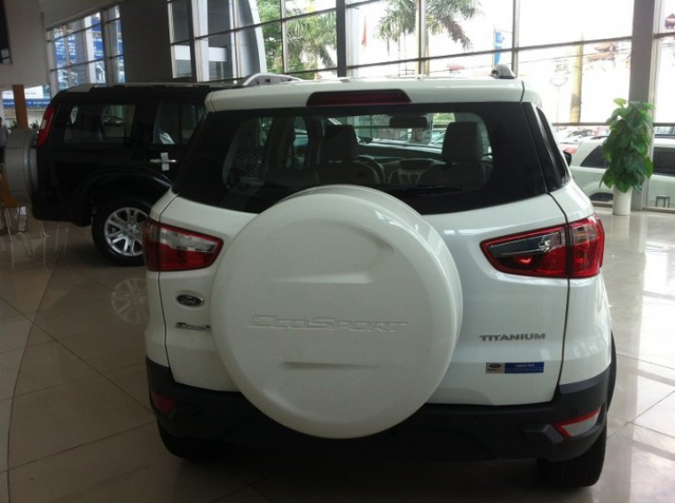 Ford Ecosport nên mua vào lúc này không ?