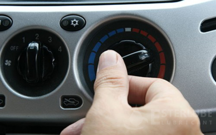Chia sẻ kinh nghiệm xử lý khi động cơ xe ô tô quá nóng (đồng hồ nhiệt tăng cao)