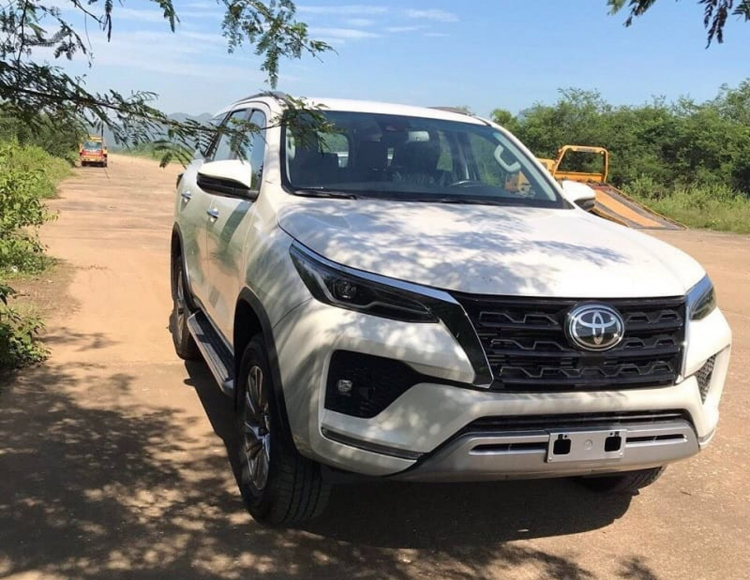 Fortuner 2.7V 2018 nên bán hay giữ? Fortuner 2.7V 2018 nên bán hay giữ?