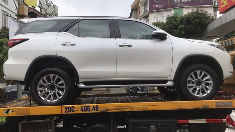 Fortuner 2.7V 2018 nên bán hay giữ?