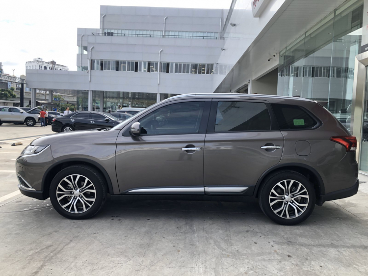 Mitshubishi Outlander 2.0 CVT 2018