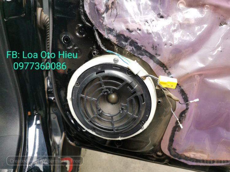 Độ âm thanh Toyota Hilux 2020 Cọp như tên gọi.