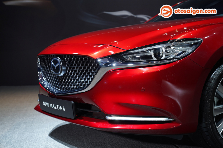 Mazda6 2020 có giá bán từ 889 triệu đồng: Trang bị tốt trong tầm giá