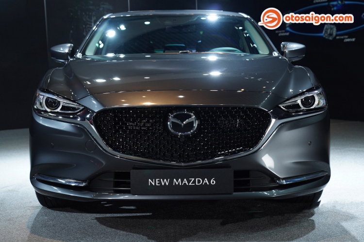 Mazda6 2020 có giá bán từ 889 triệu đồng: Trang bị tốt trong tầm giá