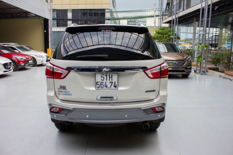 Isuzu Mu-X đời 2019: Lựa chọn SUV 7 chỗ thực dụng giá rẻ