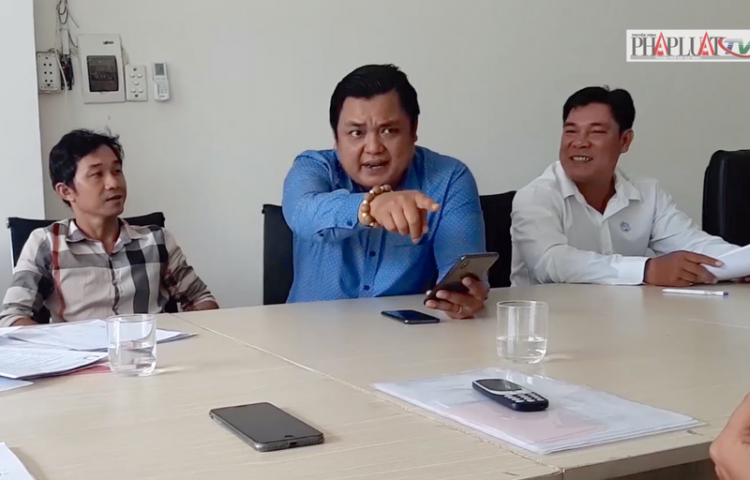 BĐS: Gặp những người có giao dịch không thành... BĐS: Gặp những người có giao dịch không thành...