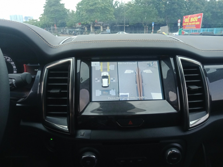 Camera 360 độ OWIN - An toàn tuyệt đối, ghi lại hành trình, vạch dẫn hướng Mercedes chính xác Camera 360 độ OWIN - An toàn tuyệt đối, ghi lại hành trình, vạch dẫn hướng Mercedes chính xác