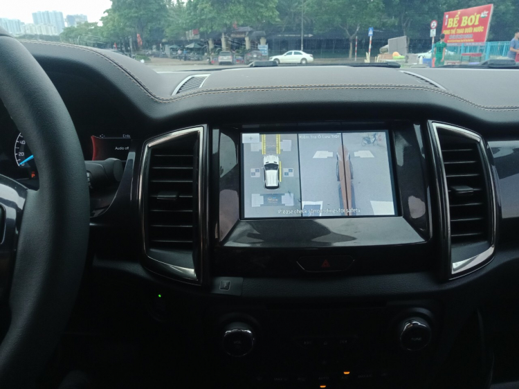 Camera 360 độ OWIN - An toàn tuyệt đối, ghi lại hành trình, vạch dẫn hướng Mercedes chính xác Camera 360 độ OWIN - An toàn tuyệt đối, ghi lại hành trình, vạch dẫn hướng Mercedes chính xác