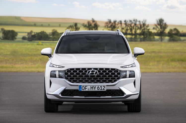 Hyundai công bố Santa Fe 2021 hybrid và plug-in hybrid mạnh tới 265 mã lực