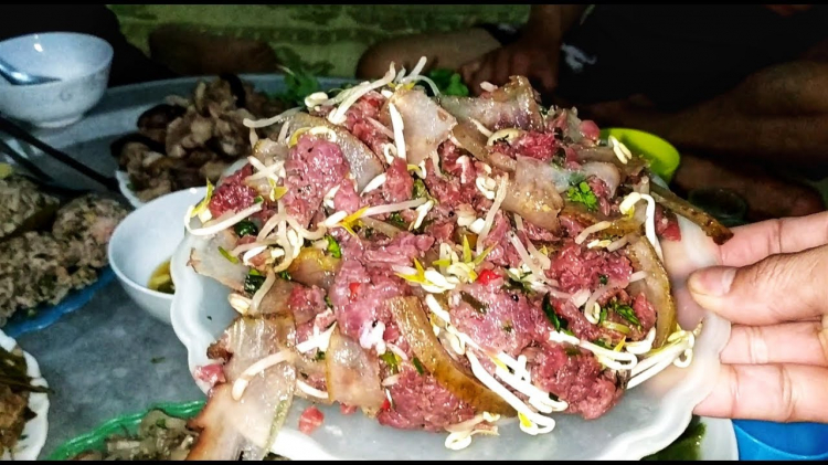 Hỏi về MÓN ĂN tây bắc, đông bắc, việt bắc và .... tất tật ở phía BẮC? Hỏi về MÓN ĂN tây bắc, đông bắc, việt bắc và .... tất tật ở phía BẮC?