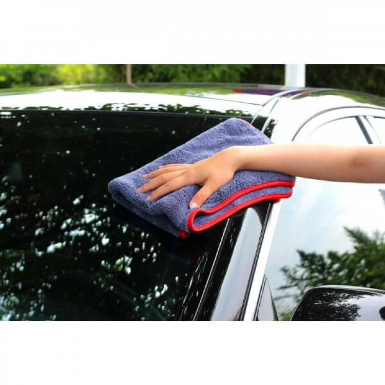 Chăm sóc xe hơi với Khăn lau xe ô tô loại sợi Microfiber - Lau khô bề mặt màu xám viền đỏ - Drying Microfiber Towel