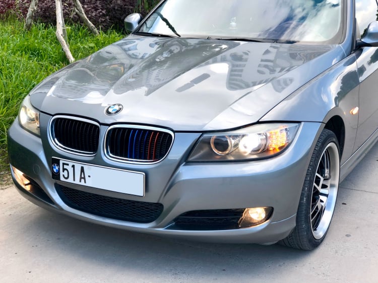 Chạy gần 10 năm, BMW 3 Series bán lại rẻ hơn Vios số sàn 3 túi khí