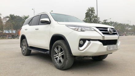 fortuner 2.7V.jpg