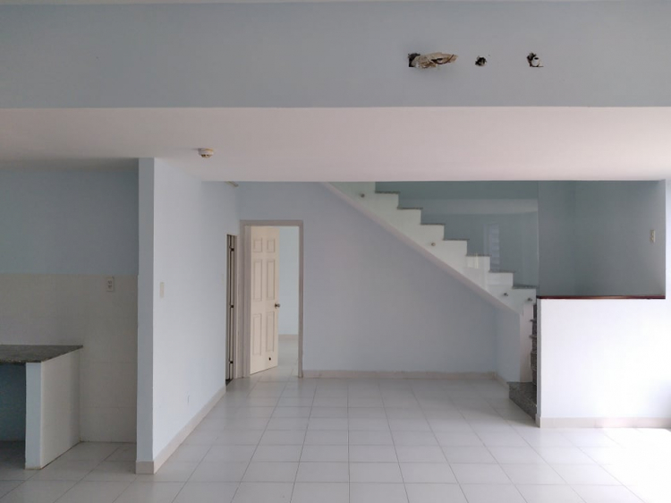 Sài Gòn: Có bác nào bị ngộp cần giải cứu BĐS không? Sài Gòn: Có bác nào bị ngộp cần giải cứu BĐS không?