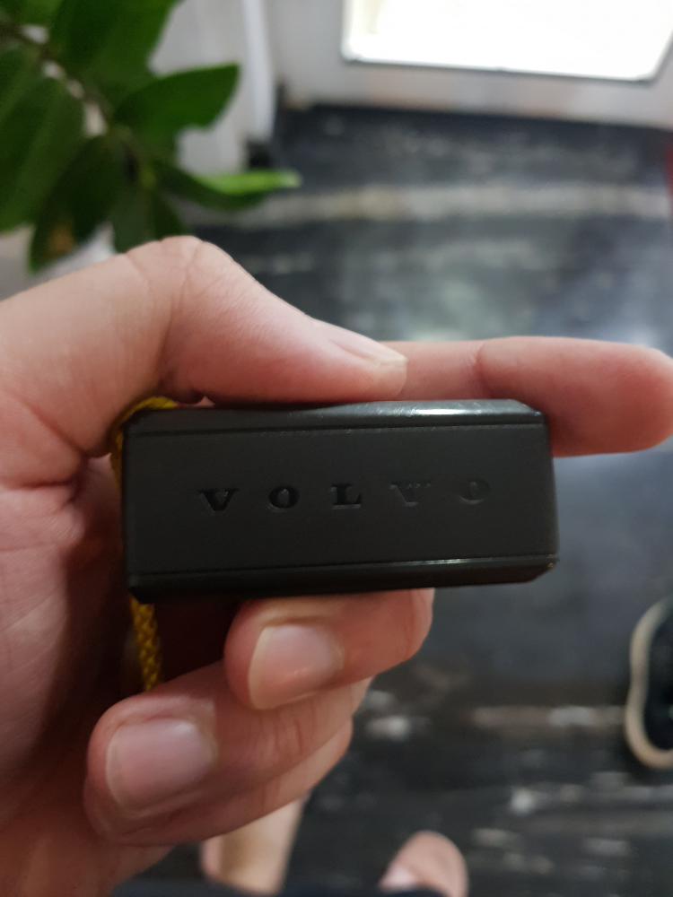 Khoảng 2,7 tỷ đổ xuống chọn GLC300, XC60 hay Explorer? Khoảng 2,7 tỷ đổ xuống chọn GLC300, XC60 hay Explorer?