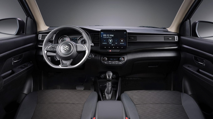 Suzuki XL7 chính thức ra mắt, hứa hẹn soán ngôi vương trong phân khúc SUV 7 chỗ