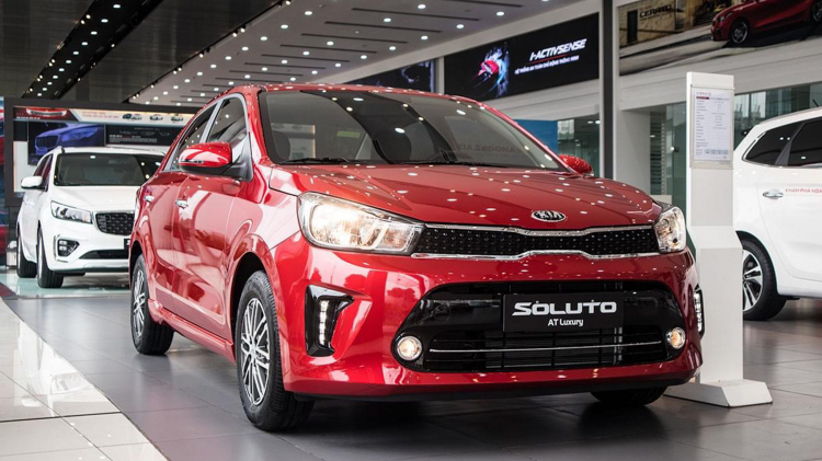 Kia Soluto giảm giá, trở thành xe rẻ nhất phân khúc với giá từ 369 triệu đồng