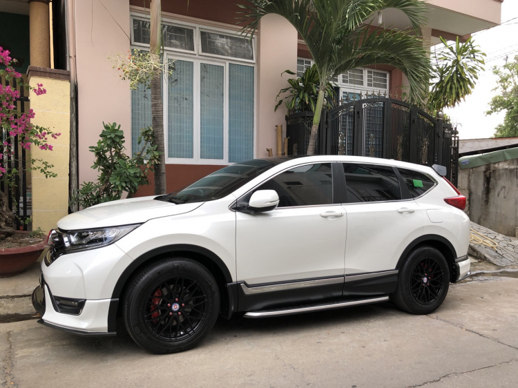 Mazda CX-8 giảm giá tới 200 triệu đồng, còn từ 999 triệu: Ngang giá SantaFe, CR-V Mazda CX-8 giảm giá tới 200 triệu đồng, còn từ 999 triệu: Ngang giá SantaFe, CR-V