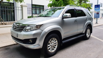 Fortuner V 2013.jpg
