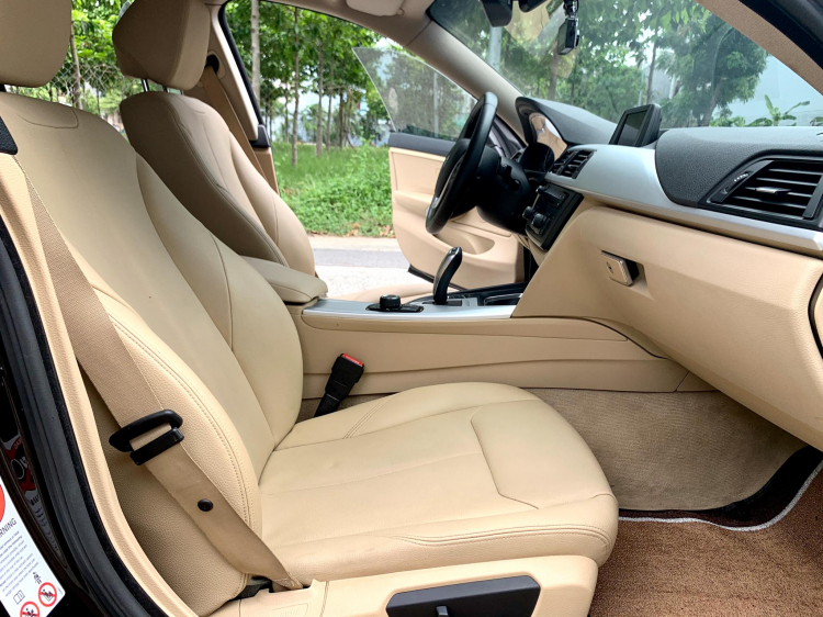 BMW 428i Grand Coupe bán lại bằng một nửa so với khi mua mới sau 5 năm sử dụng BMW 428i Grand Coupe bán lại bằng một nửa so với khi mua mới sau 5 năm sử dụng