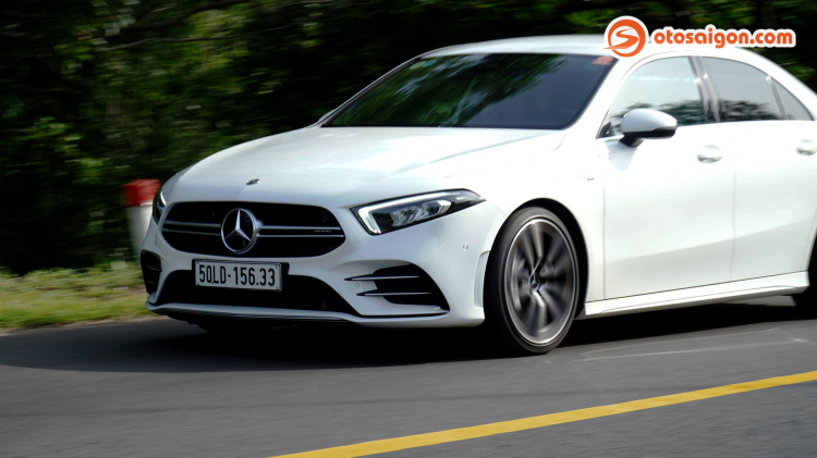 Đánh giá Mercedes-AMG A35 4MATIC: Sedan hiệu năng cao dành cho người trẻ