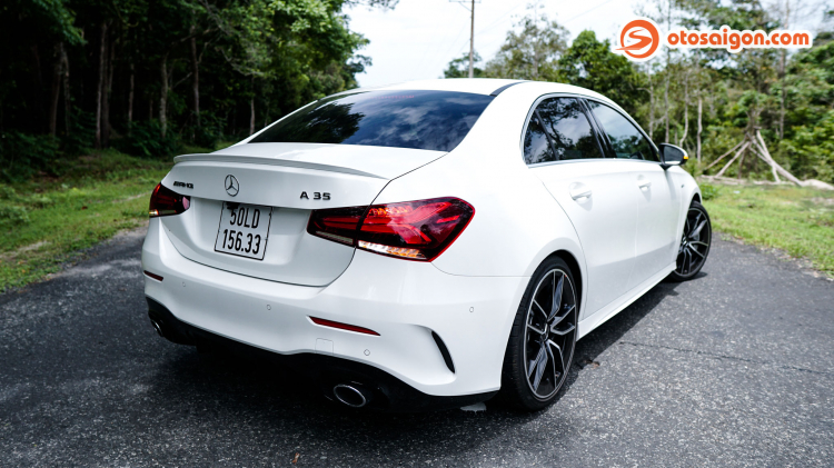 Đánh giá Mercedes-AMG A35 4MATIC: Sedan hiệu năng cao dành cho người trẻ Đánh giá Mercedes-AMG A35 4MATIC: Sedan hiệu năng cao dành cho người trẻ