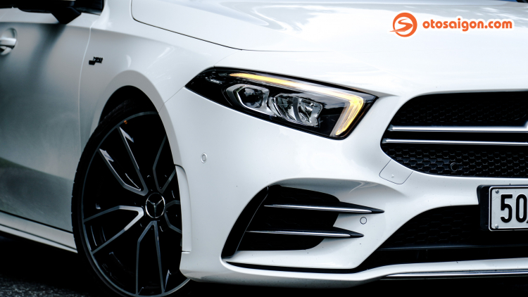 Đánh giá Mercedes-AMG A35 4MATIC: Sedan hiệu năng cao dành cho người trẻ