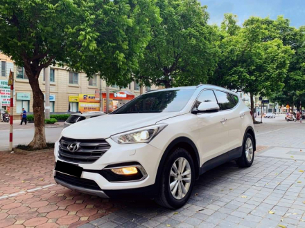 Hyundai-Santafe-CRDi-2WD-2018 (6).png