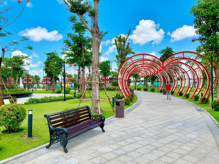 VINHOMES GRAND PARK QUẬN 9 LÀ CÁI “BẪY GẤU” CHO NHỮNG KHÁCH YÊU MÀU HỒNG!