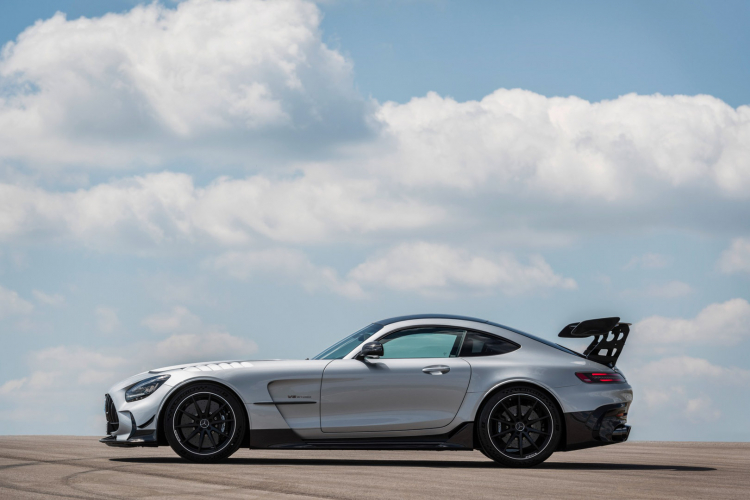 Mercedes-AMG GT R Black Series 2021: sự kết hợp của khí động học và hiệu suất