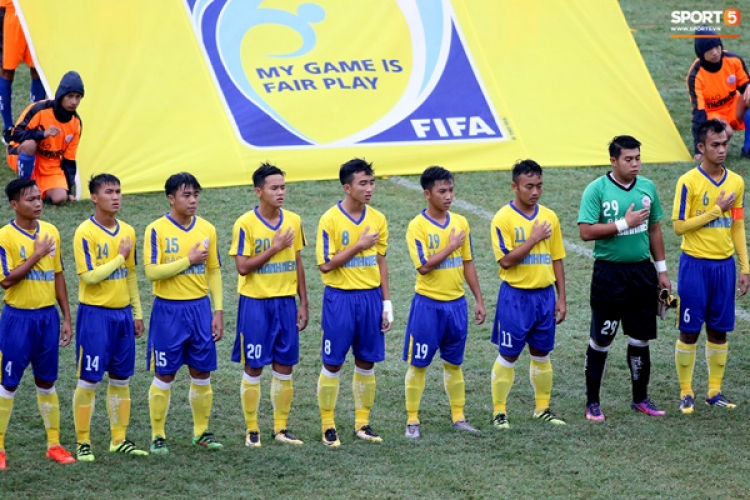 FIFA ra tay, 11 cầu thủ U21 Đồng Tháp tham gia bán độ bị ‘xử trảm’