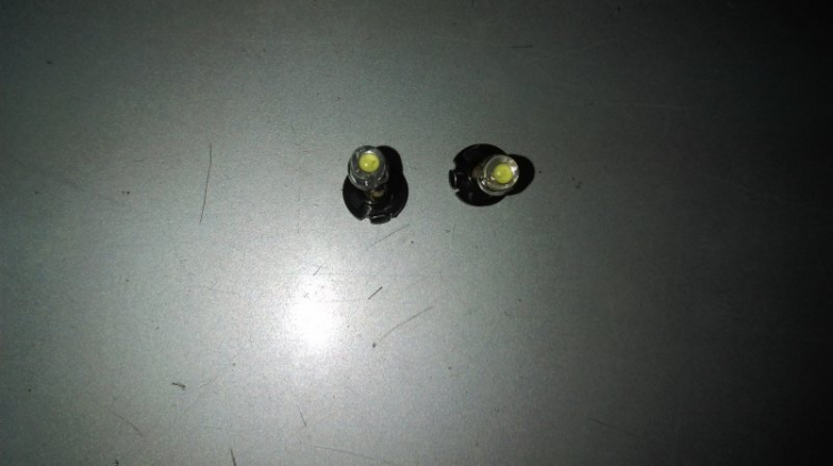 tìm mua đèn led bảng đồng hồ tìm mua đèn led bảng đồng hồ