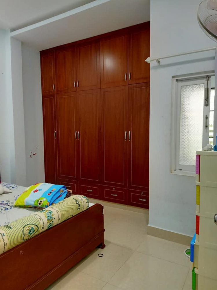 Tầm 2 tỷ-2.3 tỷ có mua được nhà nào ở quận trong thành phố không ạ? Tầm 2 tỷ-2.3 tỷ có mua được nhà nào ở quận trong thành phố không ạ?