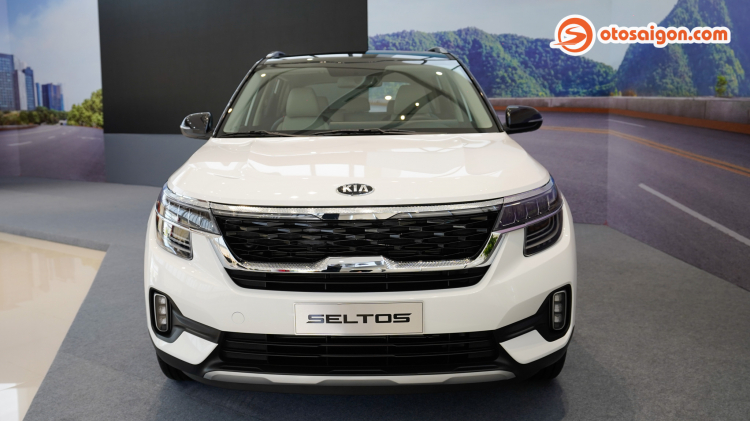 Ảnh chi tiết Kia Seltos bản 1.6L Premium có giá 699 triệu đồng