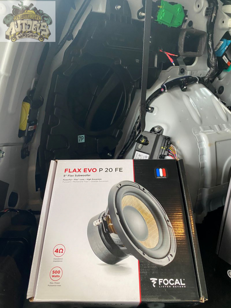 Độ âm thanh cho Hyundai Santafe 2020 với hệ thống loa Focal - Made In France Độ âm thanh cho Hyundai Santafe 2020 với hệ thống loa Focal - Made In France