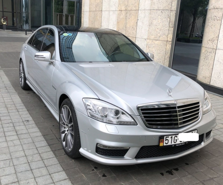 Mercedes-AMG S63 đời 2007 rao bán giá ngang Camry: ai dám "nhảy hố vôi" này?