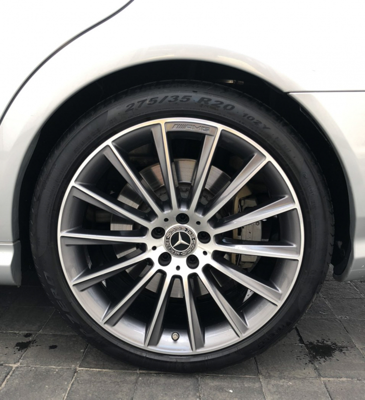 Mercedes-AMG S63 đời 2007 rao bán giá ngang Camry: ai dám "nhảy hố vôi" này?