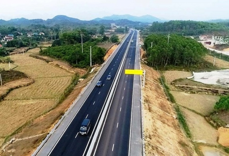 Những nhà đầu tư nào đấu thầu cao tốc Bắc - Nam đoạn Nha Trang - Cam Lâm?