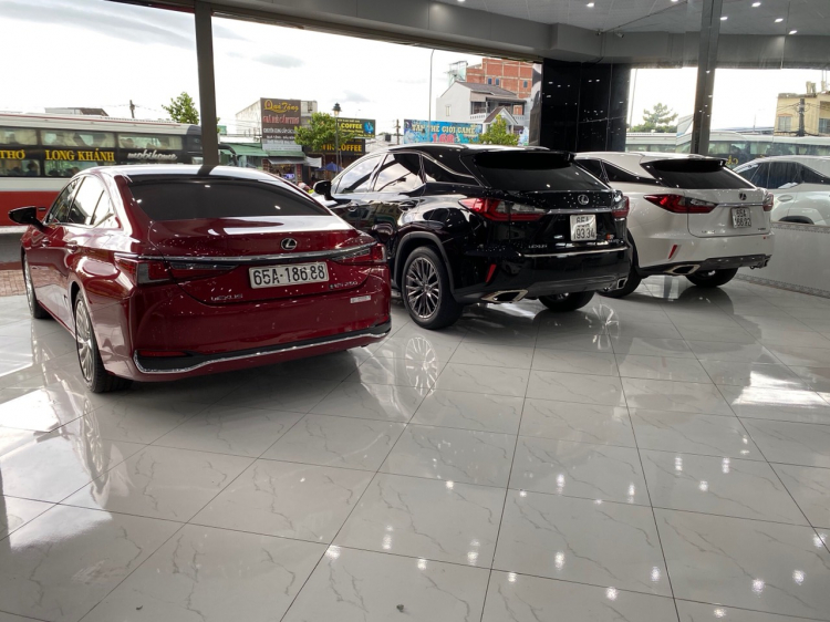 Cần bán xe Lexus ES250 2019 Cần bán xe Lexus ES250 2019