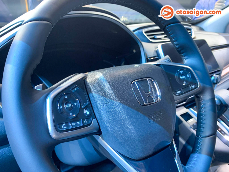 Ảnh thực tế Honda CR-V 2020 vừa ra mắt tại Việt Nam: tập trung an toàn, thiết kế thay đổi nhẹ Ảnh thực tế Honda CR-V 2020 vừa ra mắt tại Việt Nam: tập trung an toàn, thiết kế thay đổi nhẹ