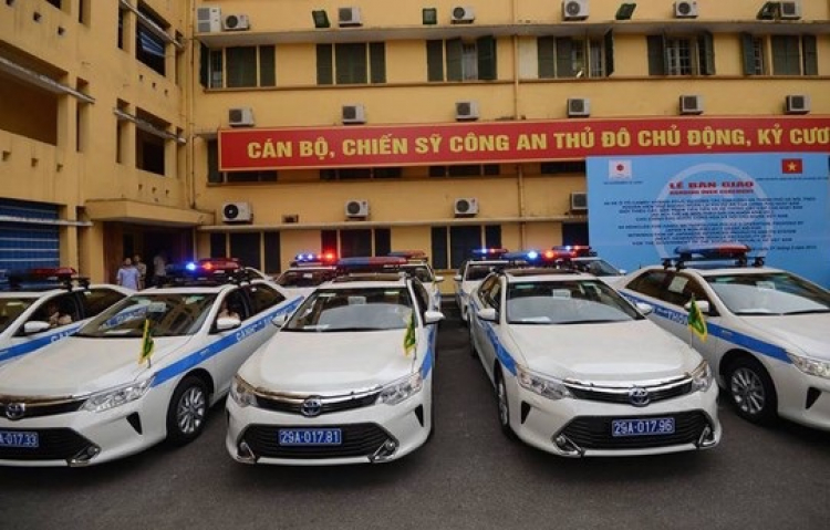Camry 2015 làm xe CSGT. Thôi rồi, xe nào thay thế Camry?