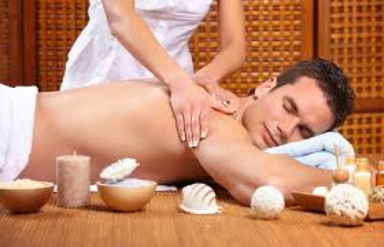Máy massage toàn thân loại nào tốt?