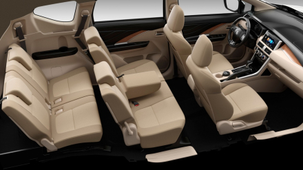 19_XP_Eg_3_6-SEATERS_A.jpg