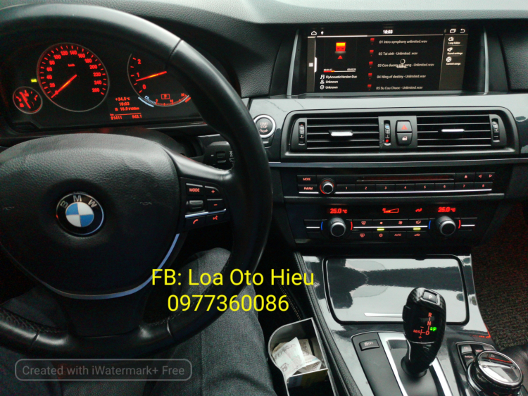 BMW seri 5 nâng cấp màn hình Android giữ nguyên zin cho xe.