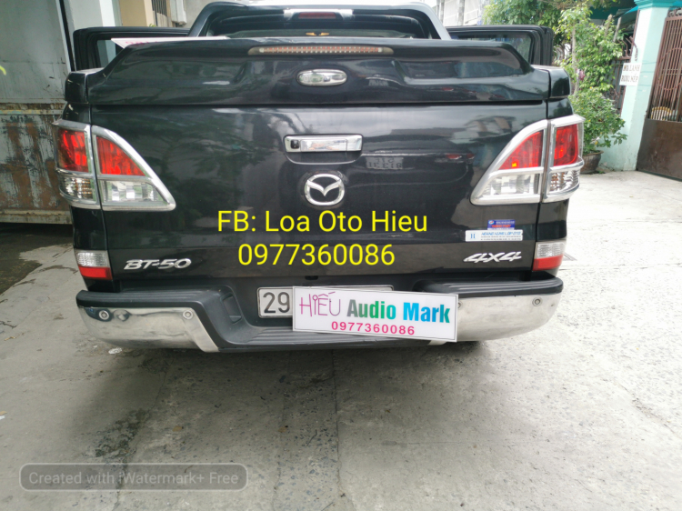 Độ âm thanh Mazda BT 50 full Mark Levinson đẳng cấp thế giới  và cột A ba đường tiếng.