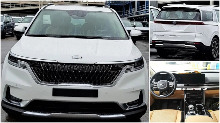 Kia Sedona 2021 lăn bánh trên đường, có đẹp như ảnh quảng cáo?