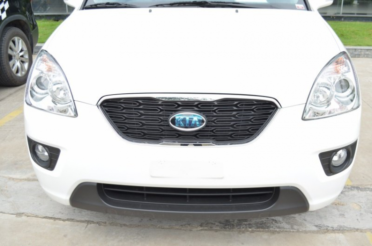 Tư vấn mua xe 7 chổ Tư vấn mua xe 7 chổ