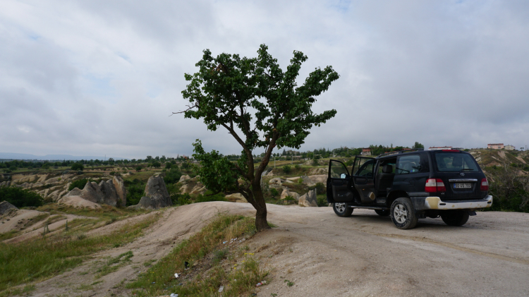 Lăn bánh 5 năm, Toyota Land Cruiser đời 2015 bán lại vẫn “lãi” gần 200 triệu đồng Lăn bánh 5 năm, Toyota Land Cruiser đời 2015 bán lại vẫn “lãi” gần 200 triệu đồng
