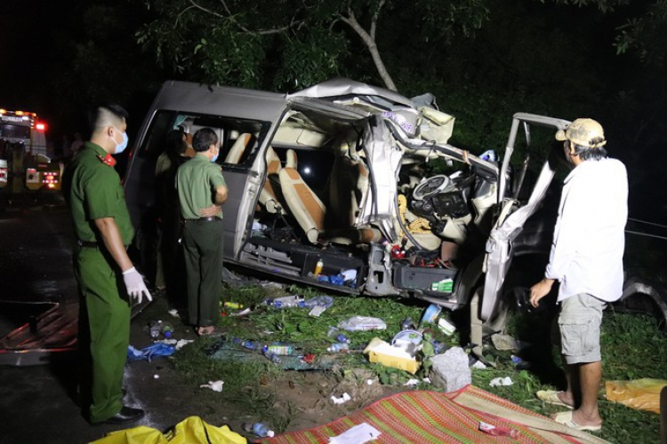 Khởi tố vụ tai nạn giao thông làm 8 người chết ở Bình Thuận