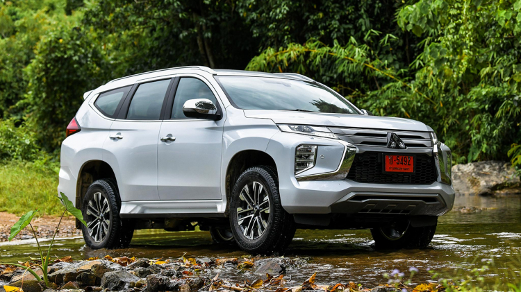 Mitsubishi Pajero Sport 2020 chuẩn bị ra mắt tại Việt Nam, quyết đấu Toyota Fortuner 2021